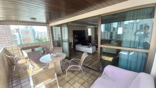 Apartamento com 4 Quartos à venda, 220m² no Graças, Recife