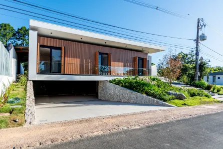 Casa de Condomínio com 4 Quartos à venda, 434m² no Chapéu do Sol, Porto Alegre
