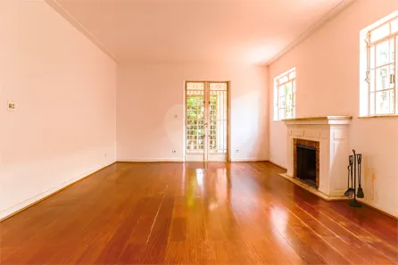 Sobrado com 4 Quartos à venda, 340m² no Vila Madalena, São Paulo