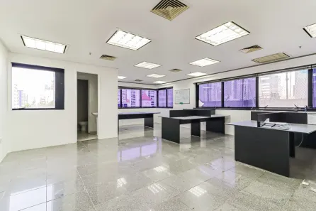 Ponto Comercial para alugar, 64m² no Indianópolis, São Paulo