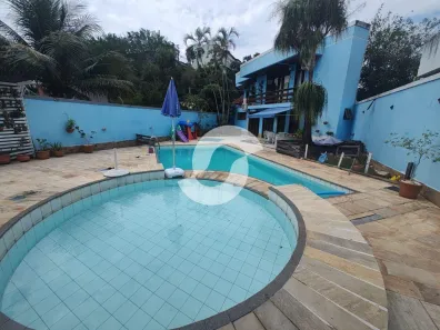 Casa com 6 Quartos à venda, 370m² no Badu, Niterói