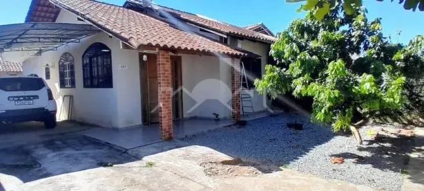 Casa com 2 Quartos para alugar, 70m² no Centro, Araquari