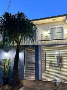 Sobrado com 3 Quartos à venda, 109m² no Pioneiros Catarinenses, Cascavel