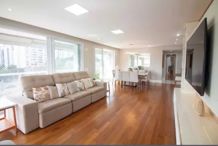 Apartamento com 3 Quartos à venda, 220m² no Campo Belo, São Paulo