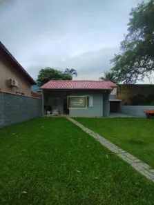 Casa com 2 Quartos à venda, 80m² no Centro, Caraguatatuba