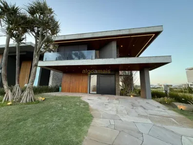 Casa de Condomínio com 5 Quartos à venda, 389m² no Capão da Canoa, Capão da Canoa