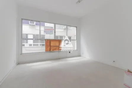Sala Comercial à venda, 28m² no Copacabana, Rio de Janeiro