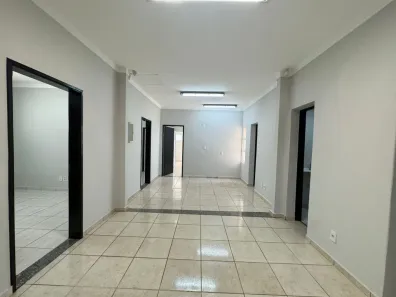 Imóvel Comercial para alugar, 160m² no Parque Industrial, São José do Rio Preto