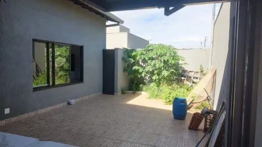 Casa com 3 Quartos à venda, 179m² no Conjunto Pontal, Uberaba