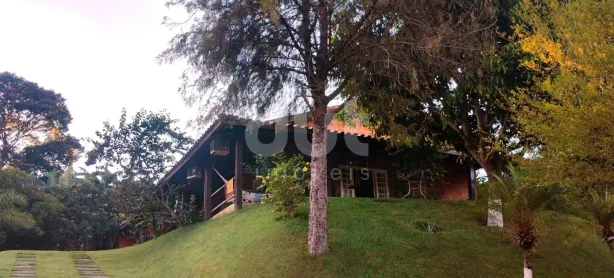 Fazenda/Sítio com 3 Quartos à venda, 214m² no Vivendas do Engenho D'Água, Itatiba