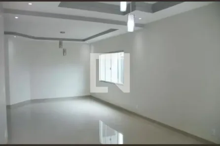 Casa com 3 Quartos à venda, 300m² no Parque São Lucas, São Paulo