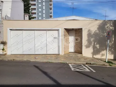 Casa com 3 Quartos para alugar, 360m² no Jardim Lutfalla, São Carlos