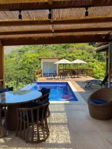 Casa com 4 Quartos à venda, 320m² no Pedro do Rio, Petrópolis