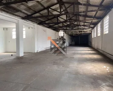 Galpão/Depósito/Armazém para venda ou aluguel, 2800m² no Quinta da Paineira, São Paulo