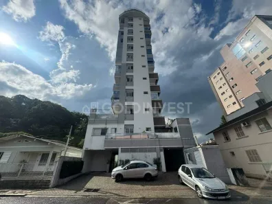Apartamento com 3 Quartos para alugar, 157m² no Centro I, Brusque
