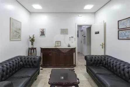 com 1 Quarto para venda ou aluguel, 550m² no Higienópolis, São Paulo