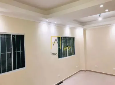 Sobrado com 3 Quartos à venda, 300m² no Vila Ayrosa, São Paulo