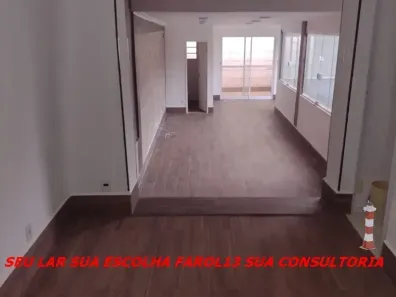 Casa com 3 Quartos à venda, 240m² no Gonzaga, Santos