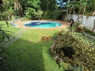 Sobrado com 5 Quartos à venda, 450m² no Ilhote, Ilhabela