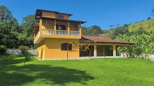 Fazenda/Sítio com 3 Quartos à venda, 300m² no Jardim Eldorado, Santa Isabel