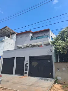 Casa com 5 Quartos à venda, 296m² no Jardim Maria Helena, Goiânia