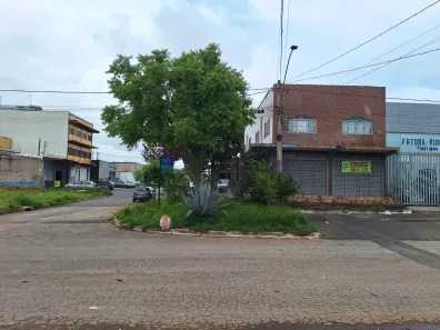 Casa com 2 Quartos à venda, 300m² no Área de Desenvolvimento Econômico, Brasília