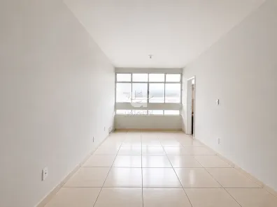 Kitnet com 1 Quarto à venda, 35m² no Centro, Juiz de Fora