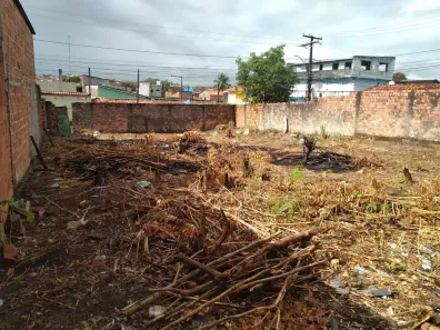 Lote/Terreno à venda, 347m² no Centro, Camaçari