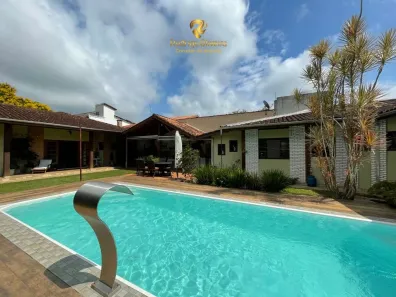 Casa com 8 Quartos à venda, 440m² no Barra da Lagoa, Ubatuba