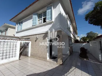 Sobrado com 3 Quartos à venda, 140m² no Marapé, Santos