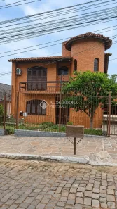 Casa com 3 Quartos para alugar, 213m² no Igara, Canoas