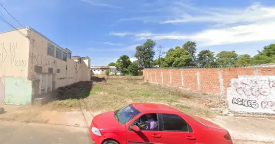 Lote/Terreno à venda, 555m² no Parque São Luiz, Penápolis