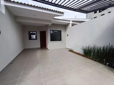 Casa com 3 Quartos à venda, 125m² no Esmeralda, Cascavel