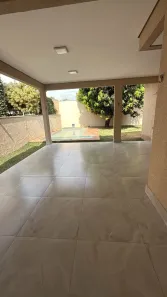 Sobrado com 4 Quartos para alugar, 280m² no Loteamento Portal do Sol II, Goiânia