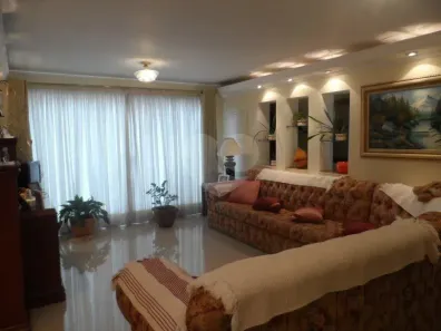 Sobrado com 3 Quartos à venda, 220m² no Jardim Virginia Bianca, São Paulo