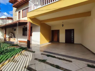 Casa com 6 Quartos à venda, 256m² no Jardim Arizona, Sete Lagoas