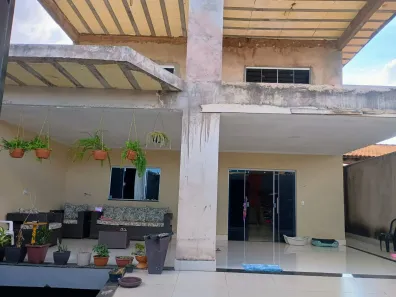 Casa com 6 Quartos à venda, 360m² no Setor Tradicional, Brasília