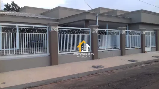 Fazenda/Sítio com 3 Quartos à venda, 1056m² no , Fronteira