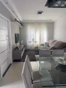 Sobrado com 3 Quartos à venda, 150m² no Loteamento Villa Branca, Jacareí