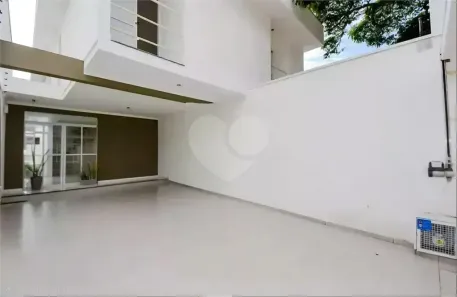 Sobrado com 3 Quartos à venda, 128m² no Jardim Adriana, Guarulhos