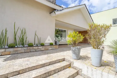 Casa com 3 Quartos à venda, 170m² no Orfãs, Ponta Grossa