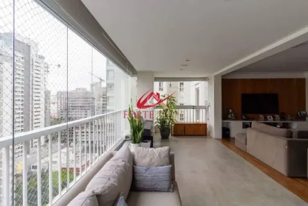 Apartamento com 3 Quartos à venda, 181m² no Moema, São Paulo