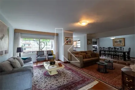 Apartamento com 4 Quartos à venda, 220m² no Cerqueira César, São Paulo