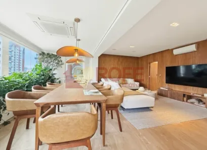 Apartamento com 3 Quartos para alugar, 157m² no Itaim Bibi, São Paulo