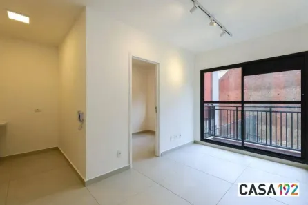 Apartamento com 2 Quartos para alugar, 37m² no Vila Andrade, São Paulo