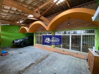 Imóvel Comercial à venda, 216m² no Parque Renato Maia, Guarulhos