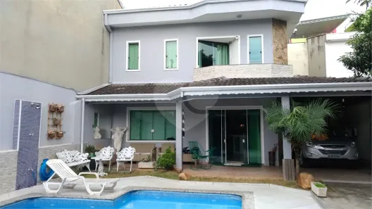 Casa com 3 Quartos à venda, 320m² no Vila Serralheiro, São Paulo