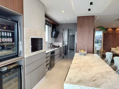 Apartamento com 4 Quartos à venda, 173m² no Meia Praia, Itapema