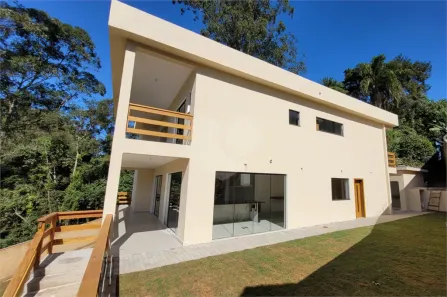 Casa de Condomínio com 4 Quartos à venda, 350m² no Caraguatá, Mairiporã