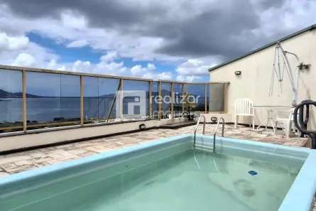 Cobertura com 3 Quartos para alugar, 220m² no Estreito, Florianópolis